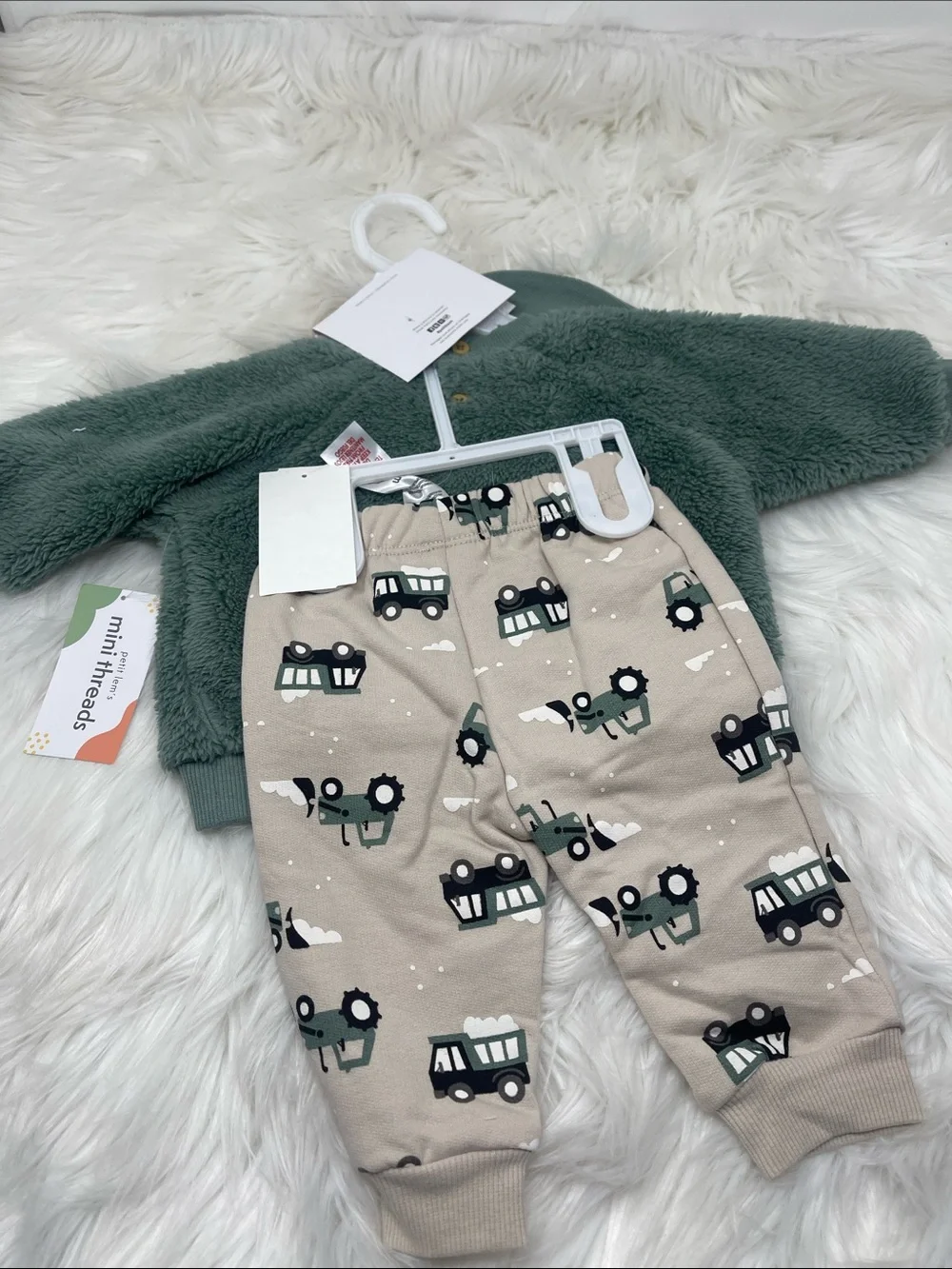 Mini Threads Cozy Green Sherpa Pullover with Matching Beanie - Kids